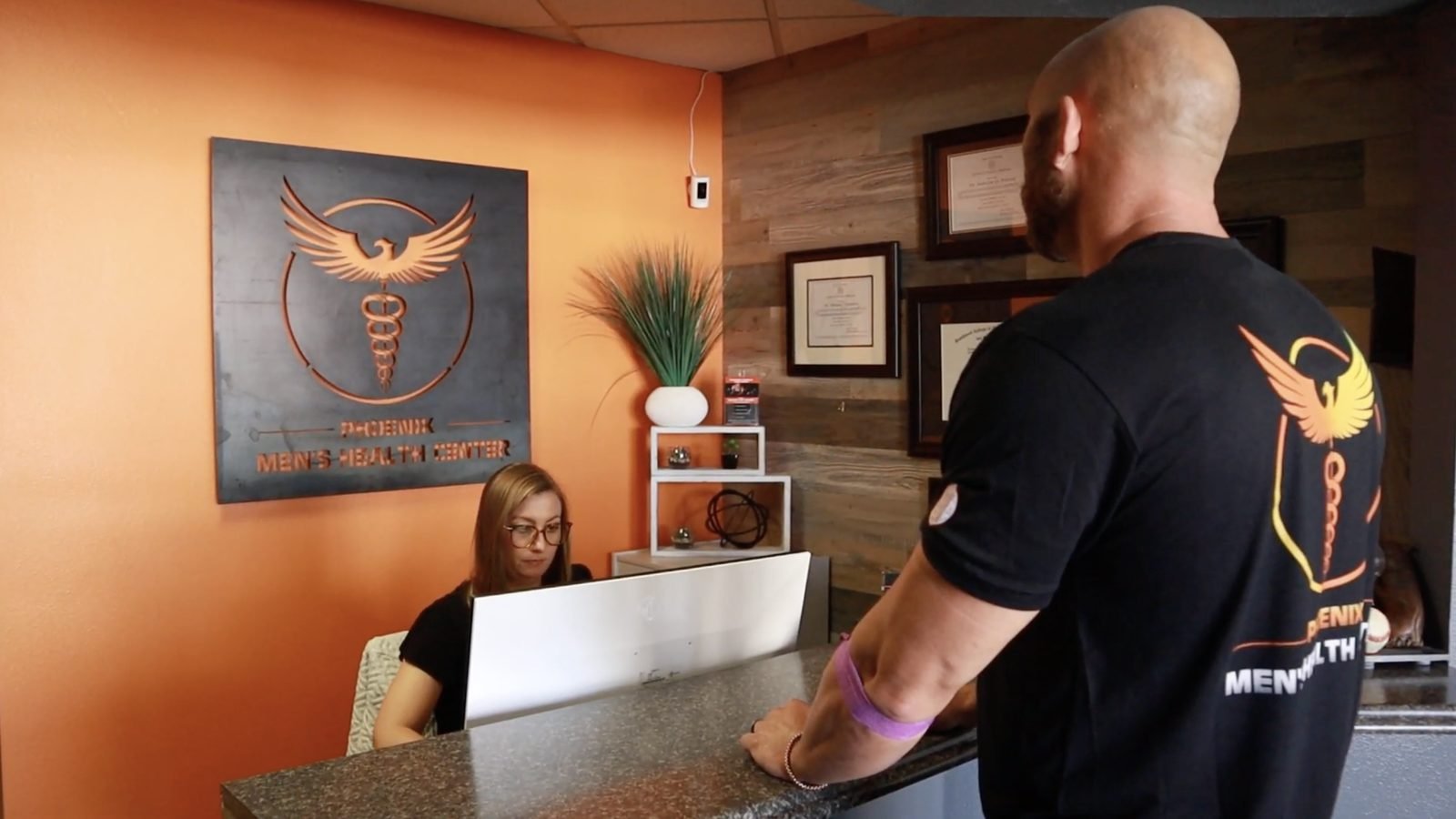 Checking out at the front desk with a personalized plan